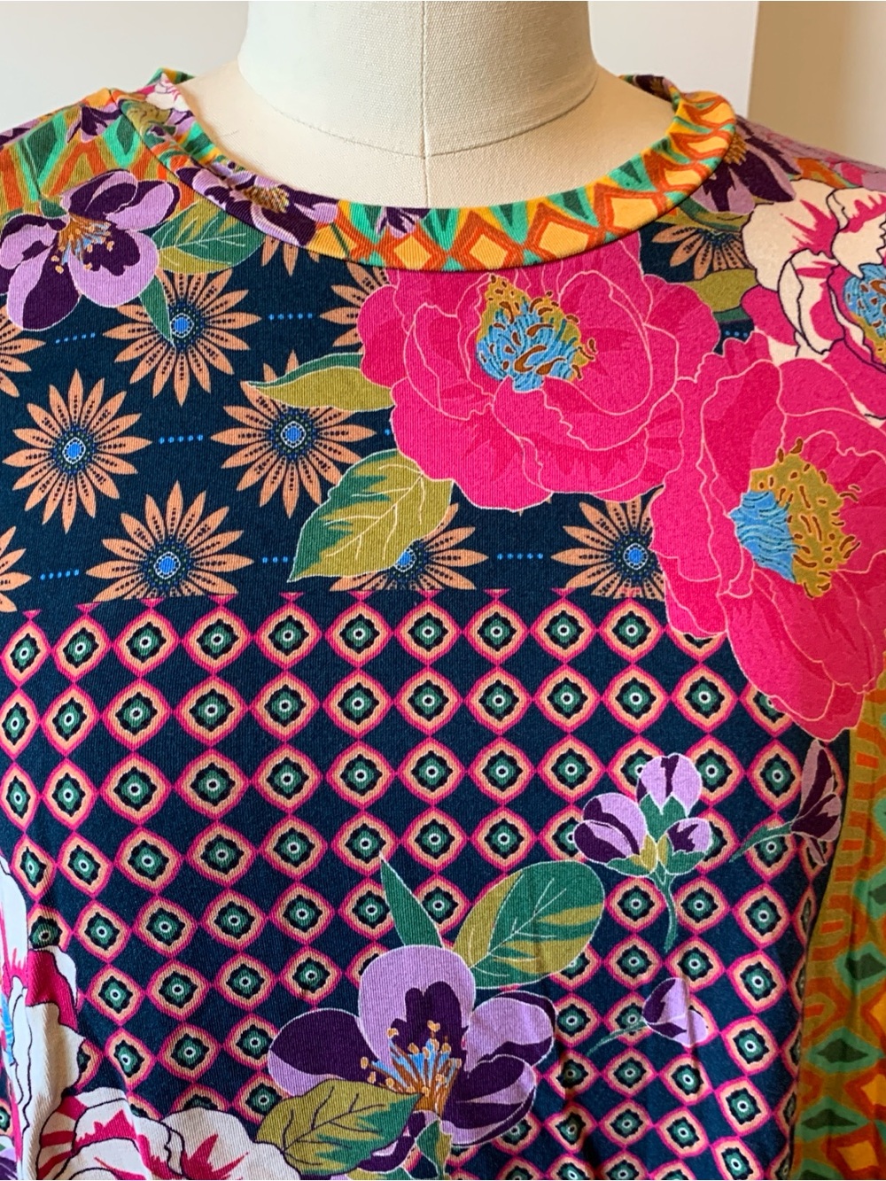 Johnny Was Multicolor Floral Tee - Picture 2 of 7
